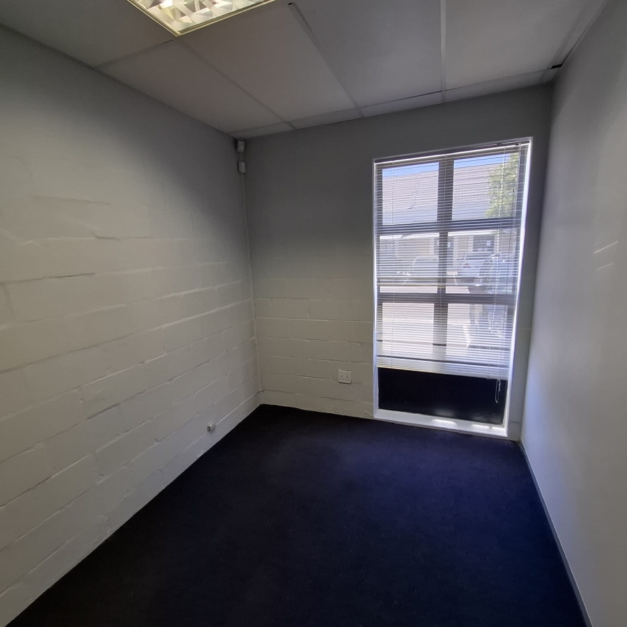 To Let commercial Property for Rent in Montague Gardens Western Cape